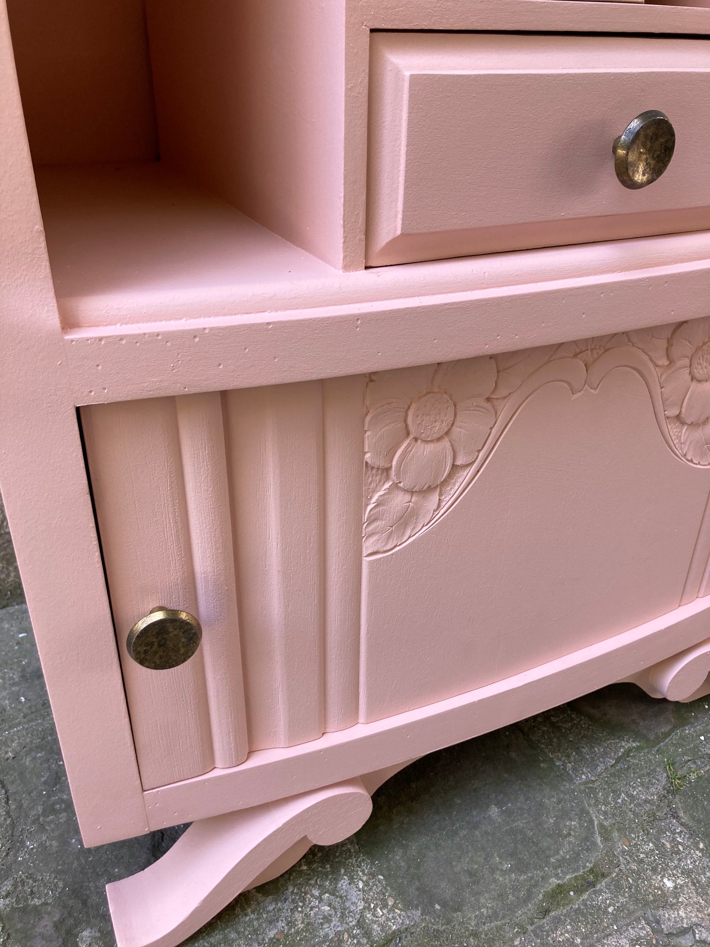 Chevet Art Déco rose