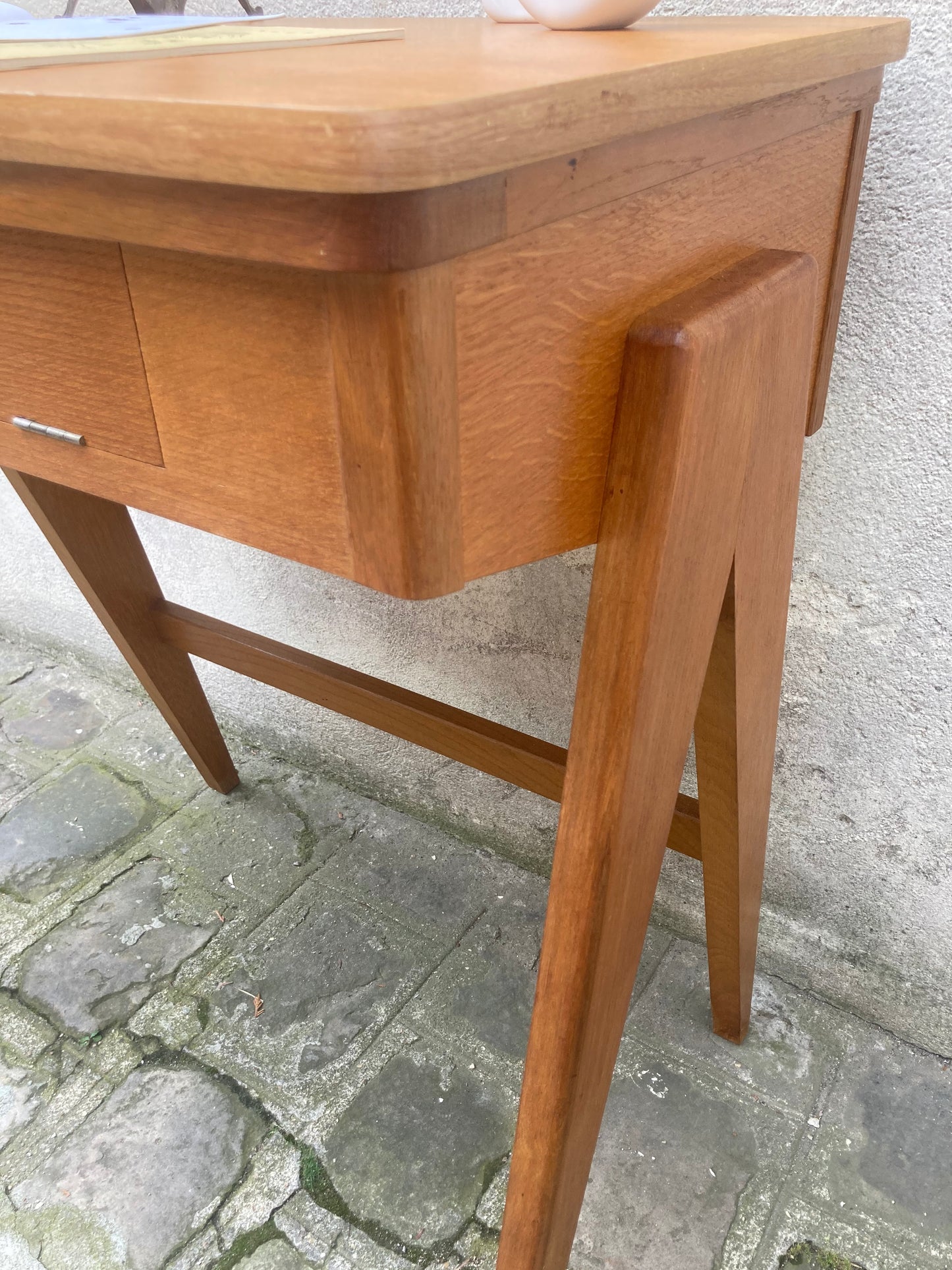 Bureau-Ancien meuble machine à coudre