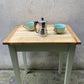 Table bistrot de cuisine vintage