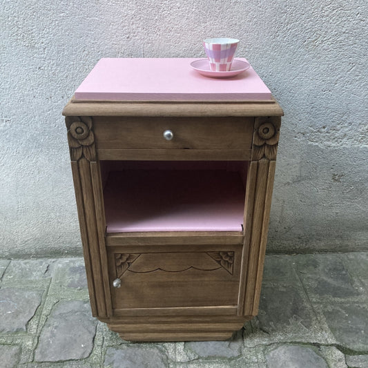 Chevet vintage rose