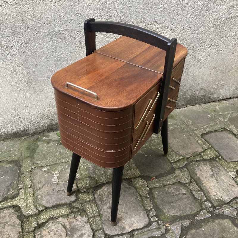 Couturière meuble vintage